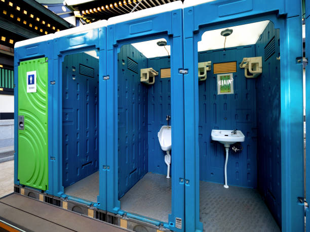 Affordable portable toilet rental in Hermantown, MN